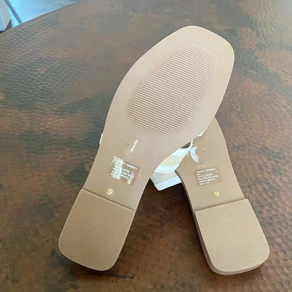 Steve Madden Beige and White Women's Sandals - Picture 4 of 4